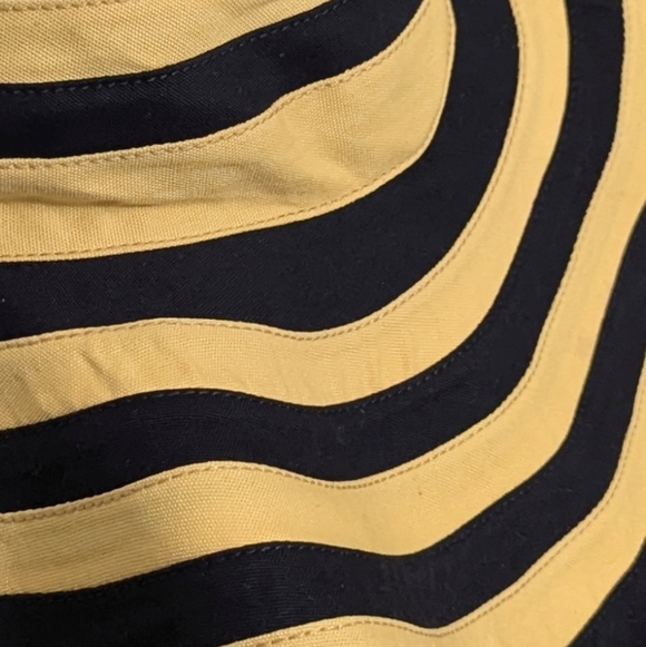 Prada Black and Yellow Spiral Wide-Brim Hat main image 8